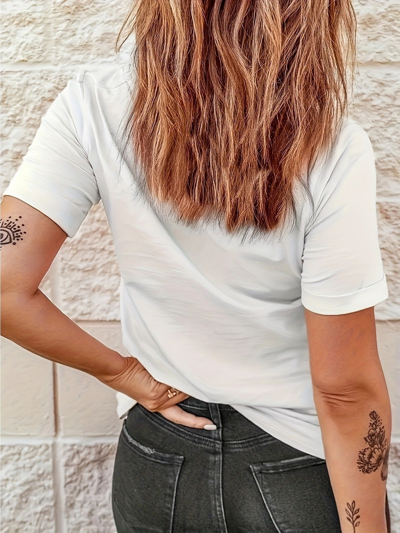 Rose Print Women's Casual Comfortable Crew Neck T-Shirt with Double Shoulder Seams