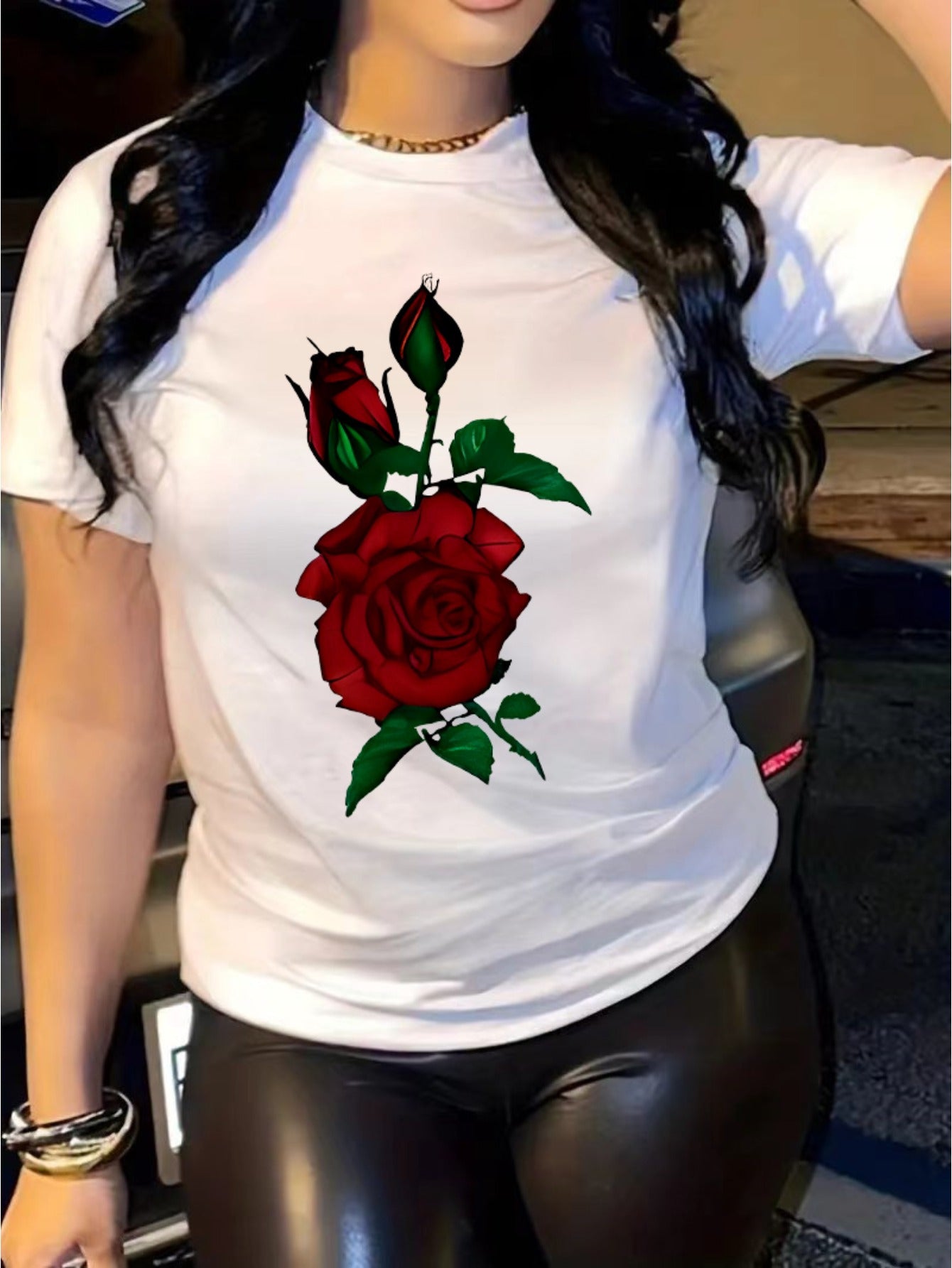 Rose Print Women's Casual Comfortable Crew Neck T-Shirt with Double Shoulder Seams