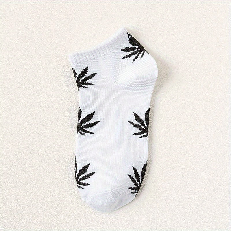 10 Pairs Women's Leaf Print Ankle Socks - Soft & Lightweight Sports Socks with Leaf Design, Breathable Short Socks for Casual Wear, Black\u002FWhite\u002FGrey with Green Accents